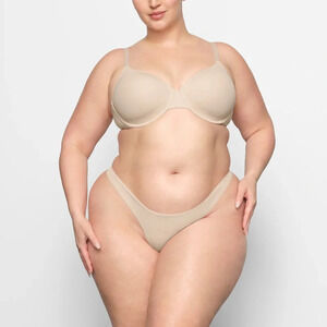SKIMS Fits Everybody Tshirt Demi Bra SAND‎ NWT 36DDD